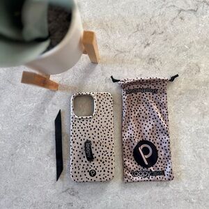 Loopy Case iPhone 15 pro MAX Mocha Dots